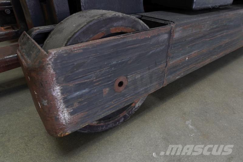 Toyota RRE1/15 Viličarji s pomičnim teleskopom