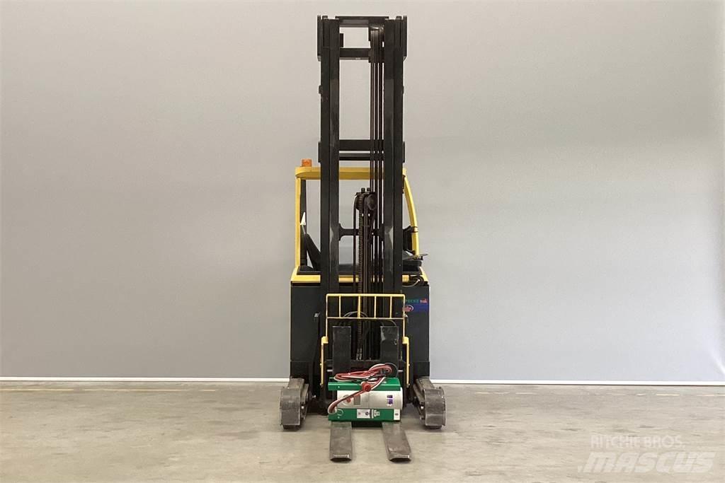 Hyster R1.6 Viličarji s pomičnim teleskopom