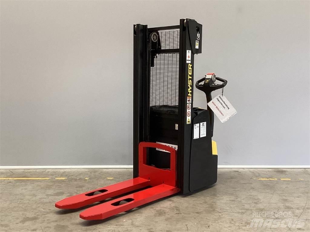 Hyster S1.0 Ročni električni viličar