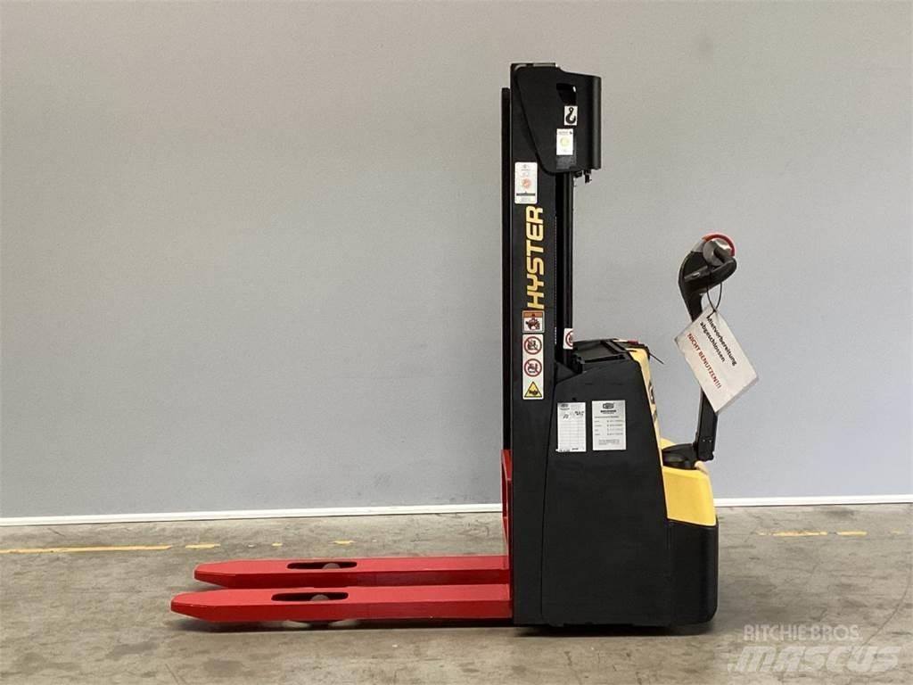 Hyster S1.0 Ročni električni viličar