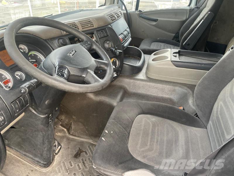 DAF CF75 310 Tovornjaki s kesonom/platojem