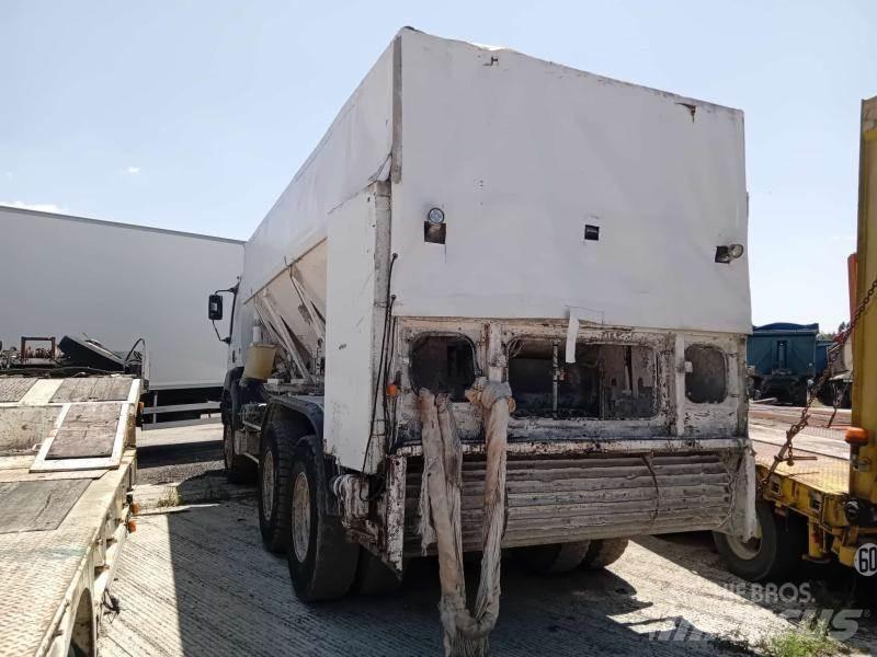 Renault Kerax Drugi tovornjaki