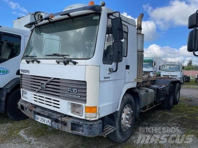 Volvo FL10 Razstavljivi tovornjaki z žičnimi dvigali