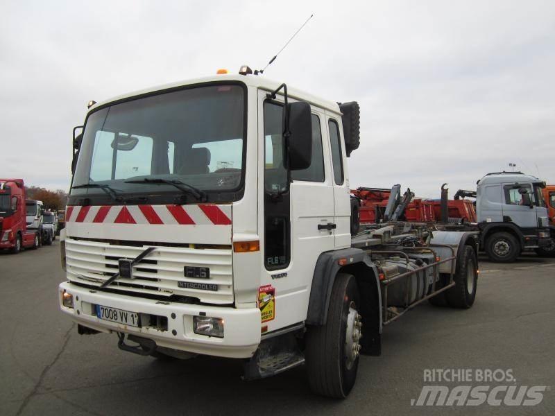 Volvo FL6 19 Razstavljivi tovornjaki z žičnimi dvigali
