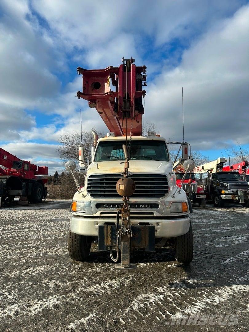 National 1500 Tovornjaki z žerjavom