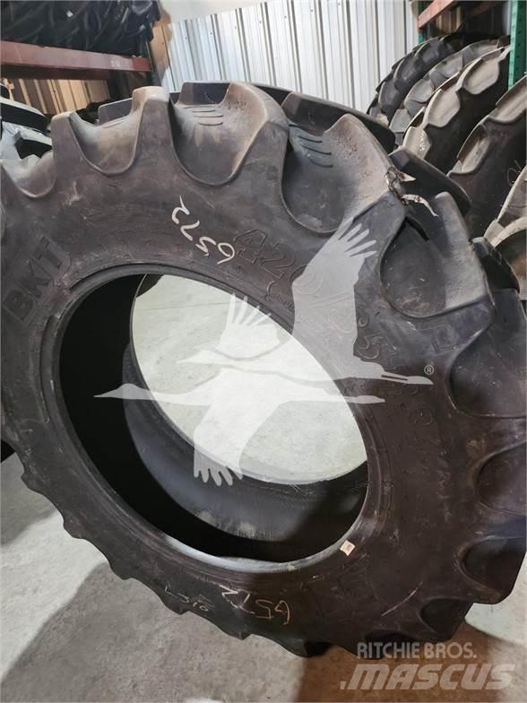 BKT 420/85R34 Gradbeništvo - drugo