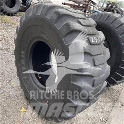 Titan 23.5x25 Gume, kolesa in platišča