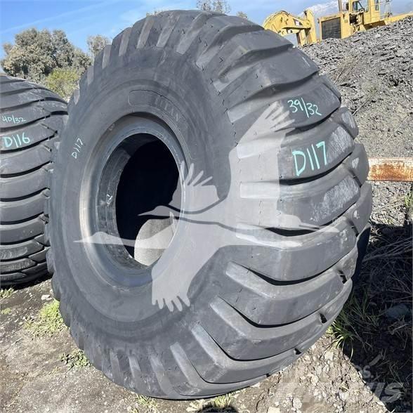 Titan 29.5x25 Gume, kolesa in platišča