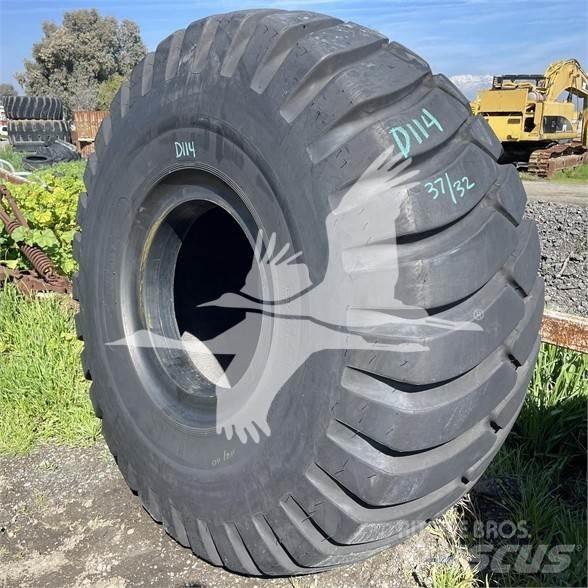 Titan 29.5x25 Gume, kolesa in platišča