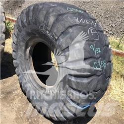 Toyo 23.5R25 Gume, kolesa in platišča