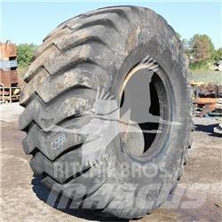 Toyo 33.25x35 Gume, kolesa in platišča