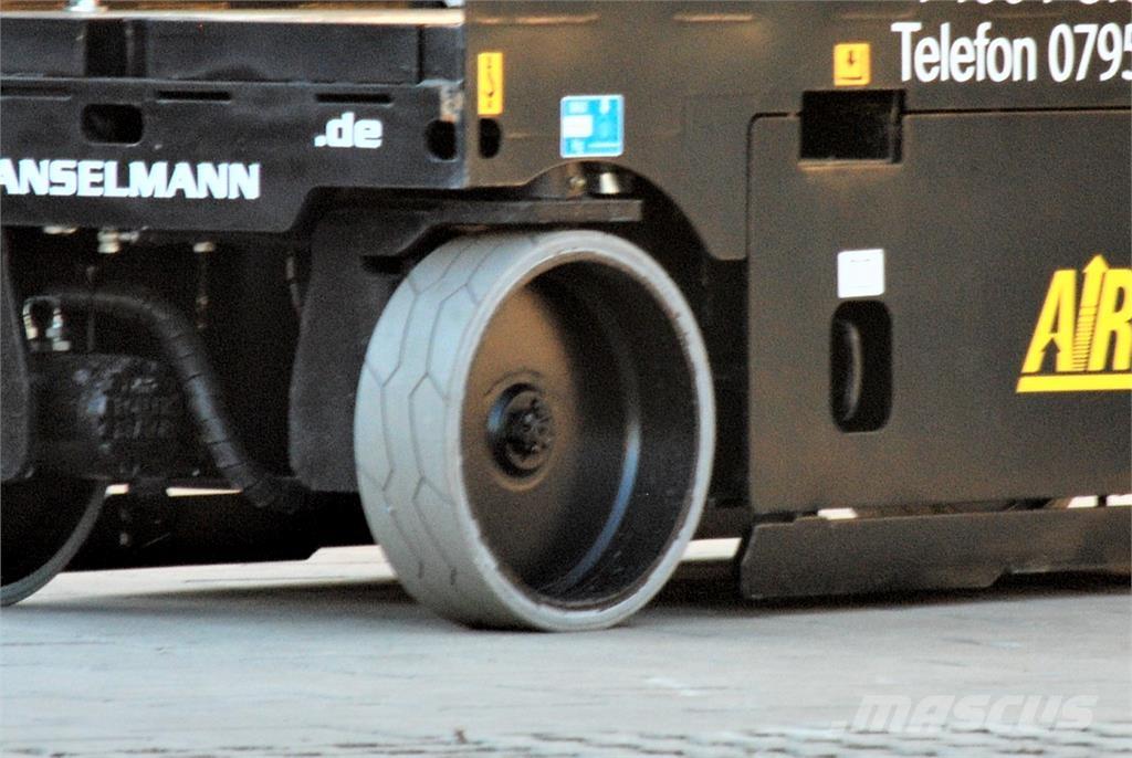 Airo X14EN Škarjaste dvižne ploščadi