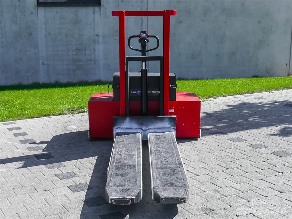 Baka 1706-1530 C Ročni električni viličar