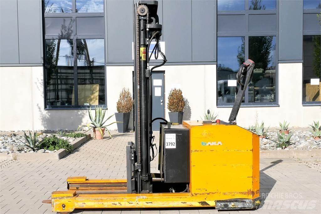 Baka EGS 1,5-44 Ročni električni viličar