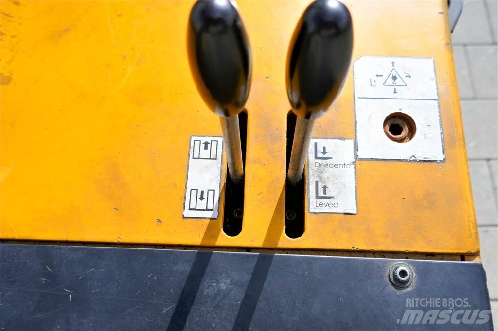 Baka EGS 1,5-44 Ročni električni viličar
