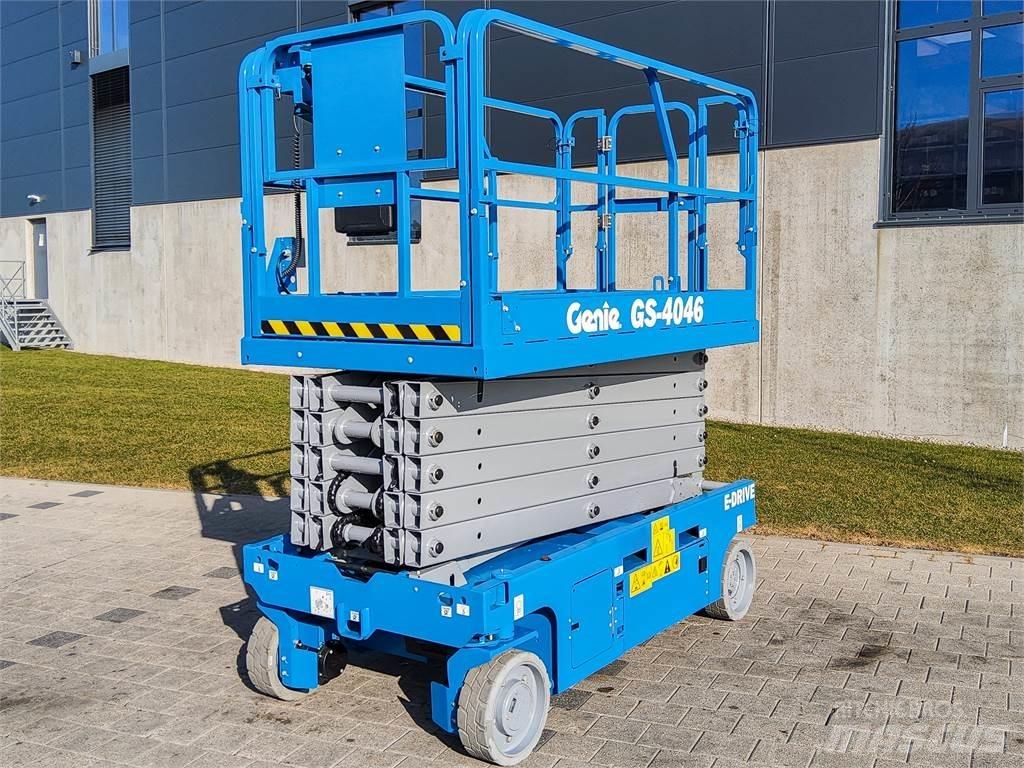 Genie GS 4046 Škarjaste dvižne ploščadi