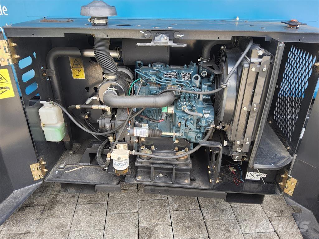 Genie GS 4069RT Škarjaste dvižne ploščadi