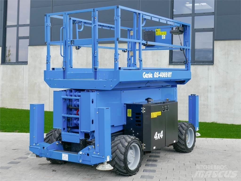 Genie GS 4069RT Škarjaste dvižne ploščadi