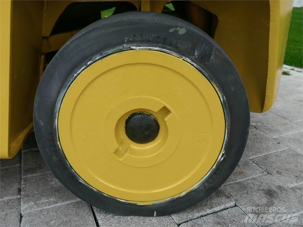 Hyster S 7.00 XL Plinski viličarji