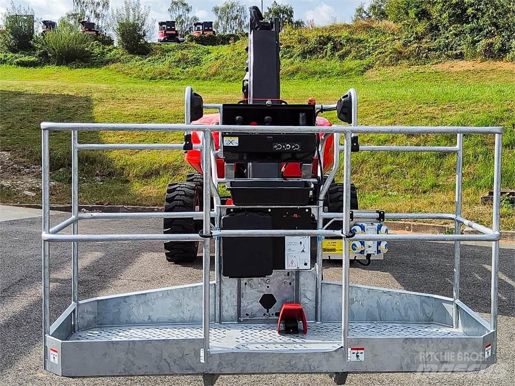 Manitou 200 ATJ Zglobne dvižne ploščadi