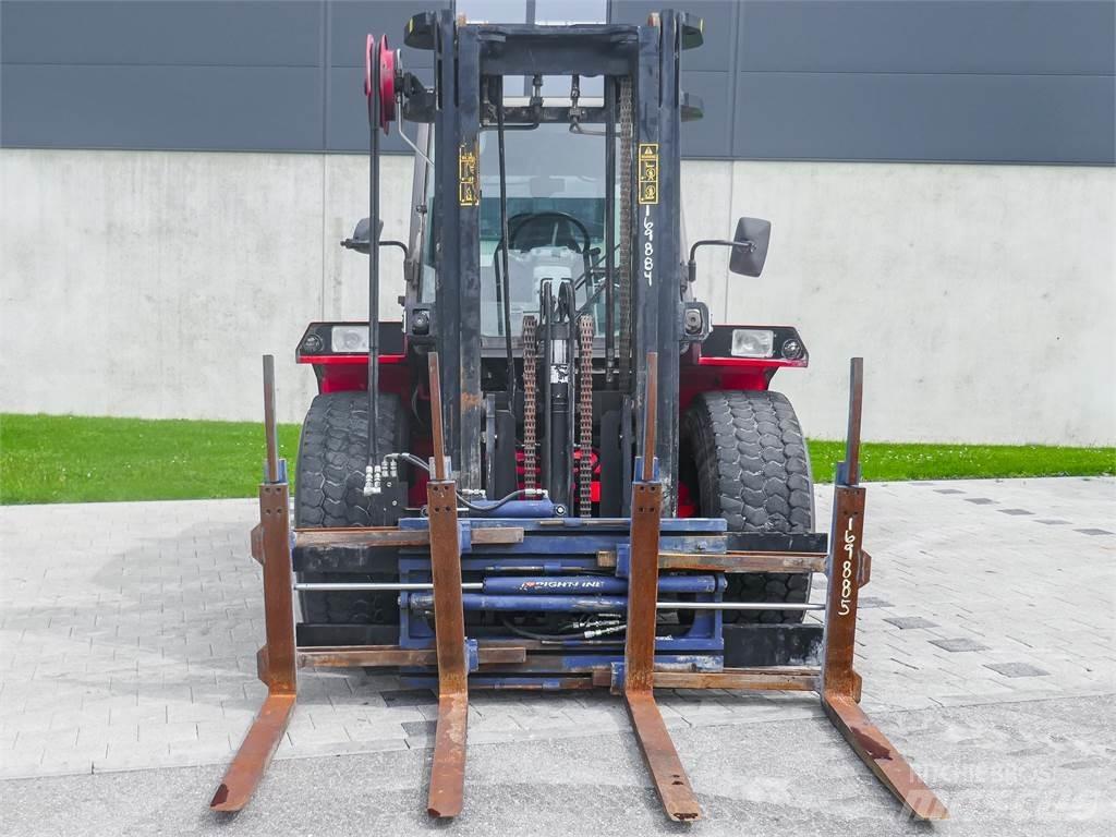 Manitou M 40-4 Terenski viličar