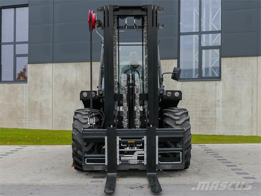 Manitou M 50-4 Terenski viličar