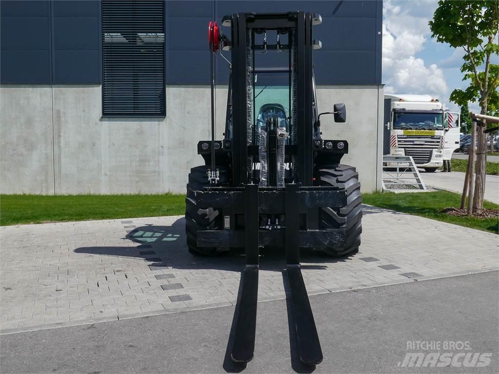 Manitou M 50-4 Terenski viličar