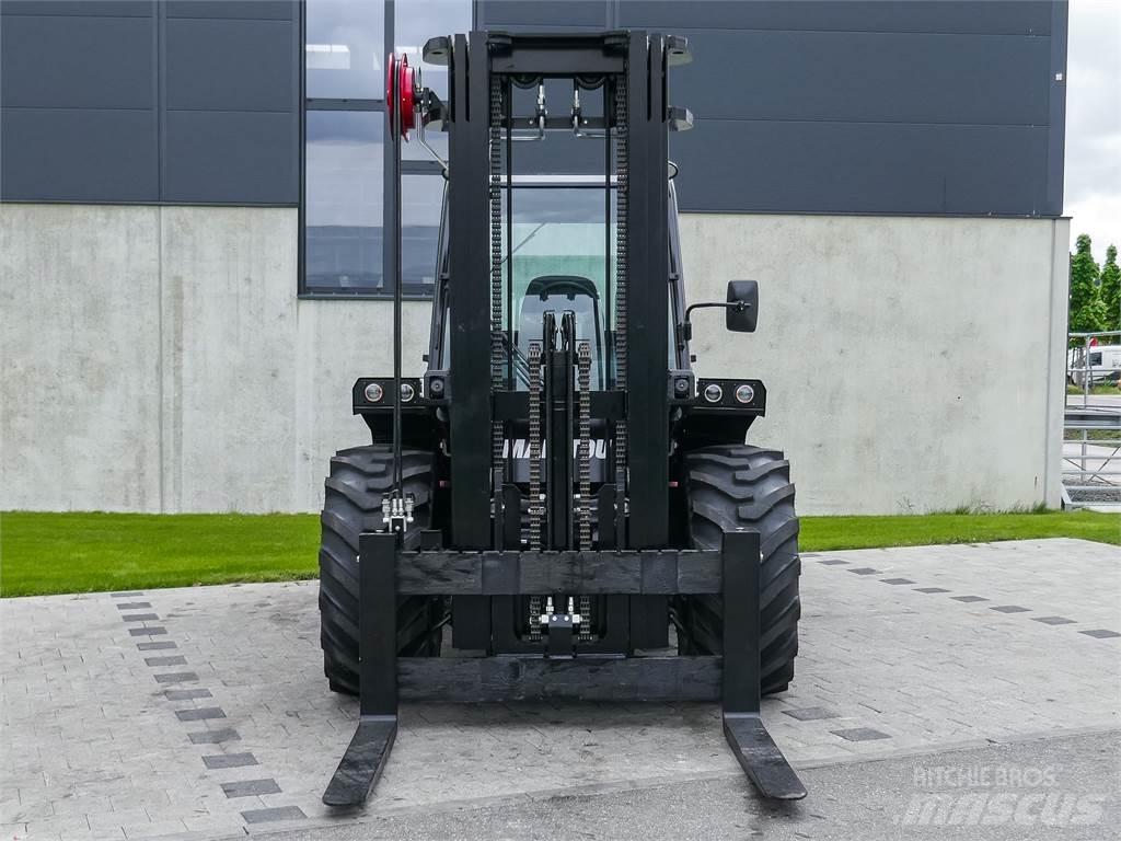 Manitou M 50-4 Terenski viličar