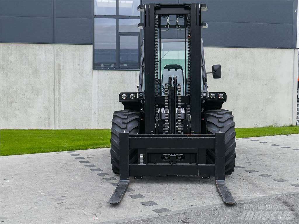 Manitou M 50-4 Terenski viličar