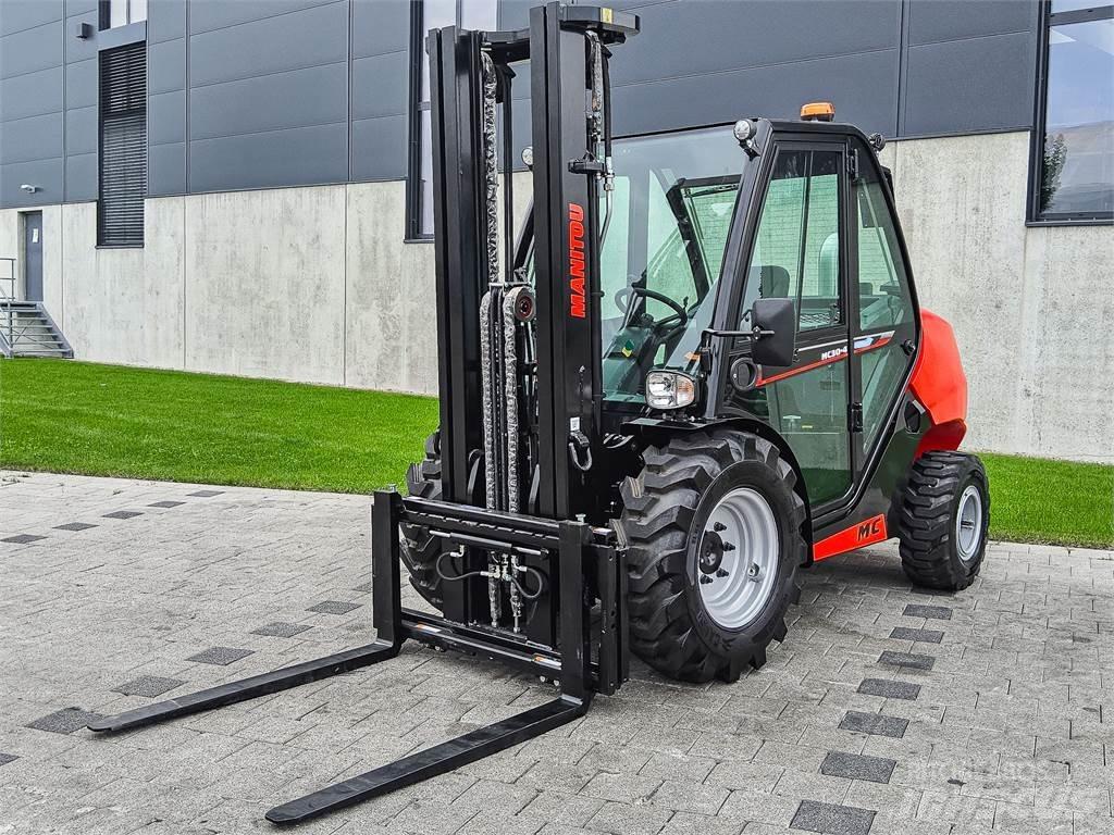 Manitou MC 30-4 Terenski viličar
