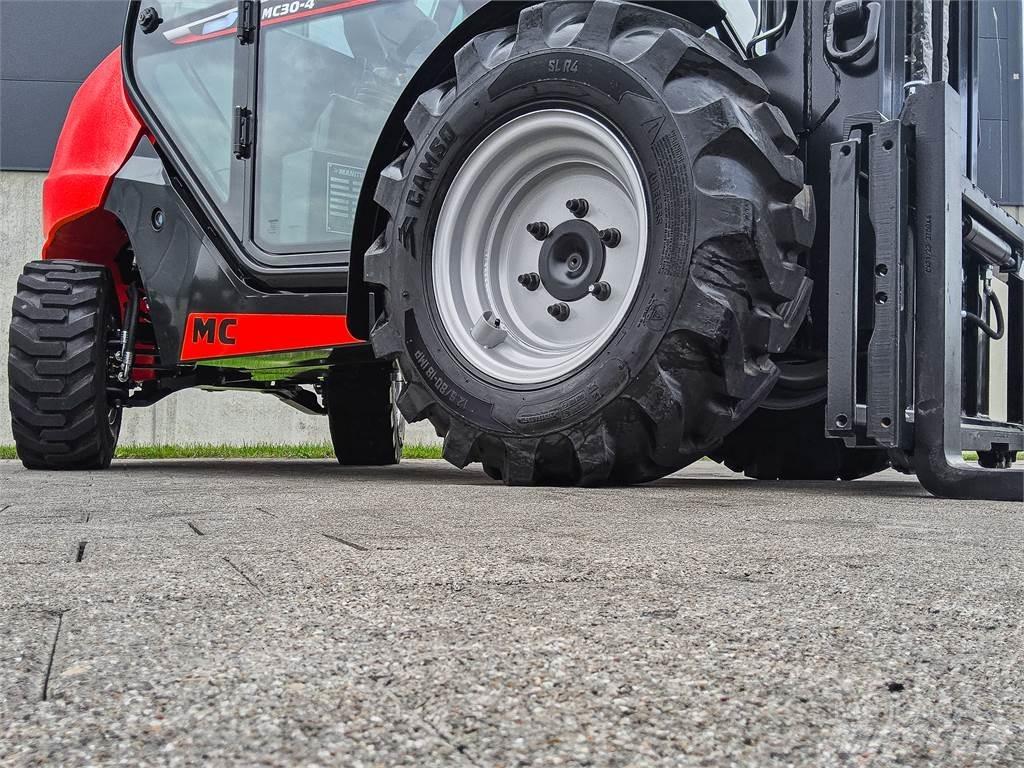 Manitou MC 30-4 Terenski viličar