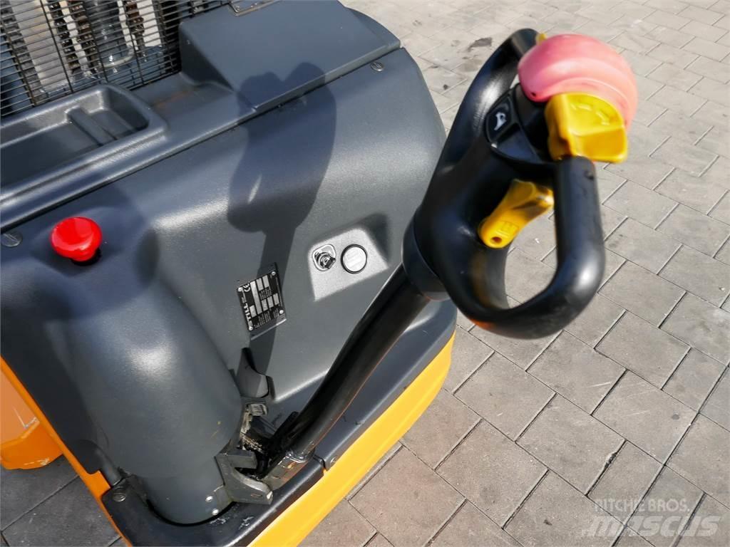 Still EGP 14 Ročni električni viličar