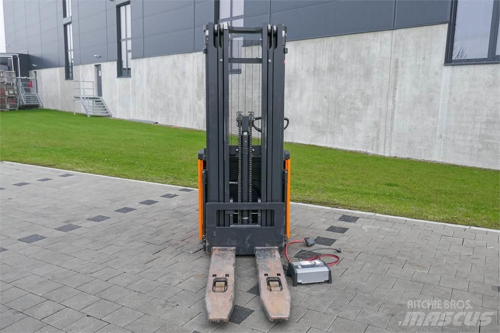 Still EGV 20 LB Ročni električni viličar