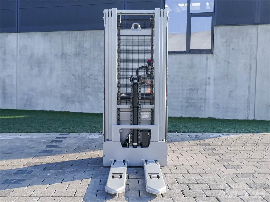 Still EXV 14i Ročni električni viličar