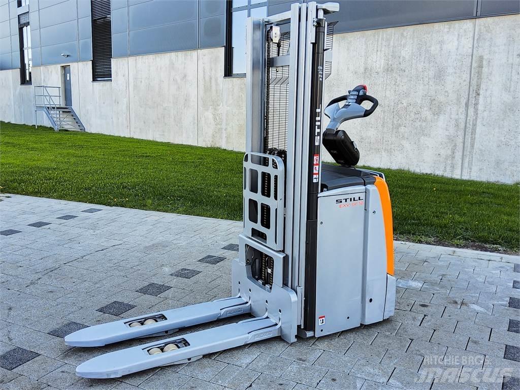 Still EXV SF16i Ročni električni viličar