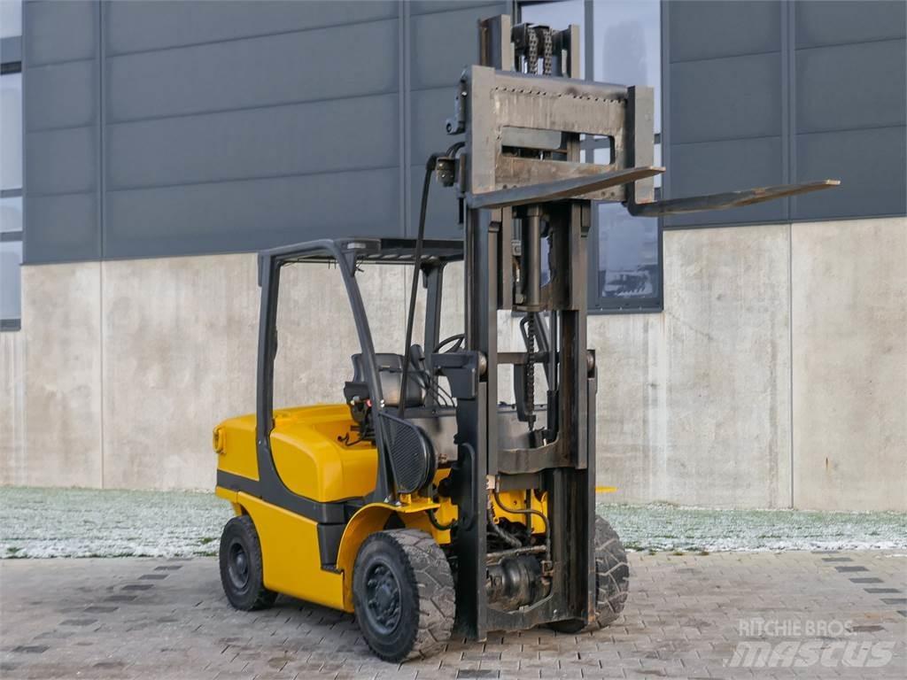 Yale GDP 40VX6 V2471 Dizelski viličarji