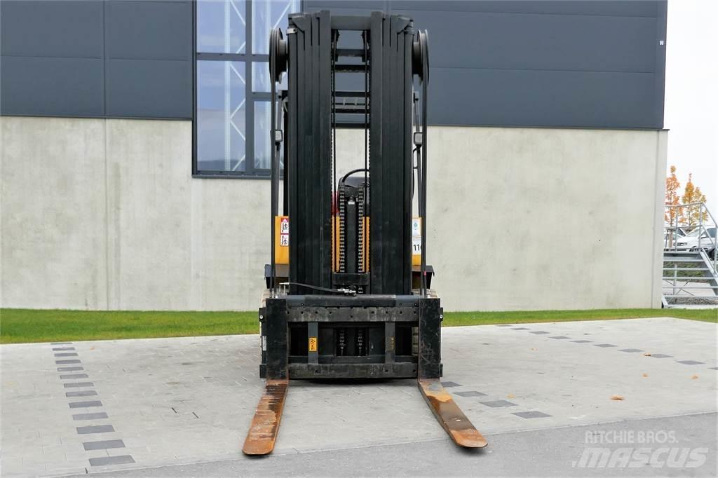 Yale TFG 40 Plinski viličarji