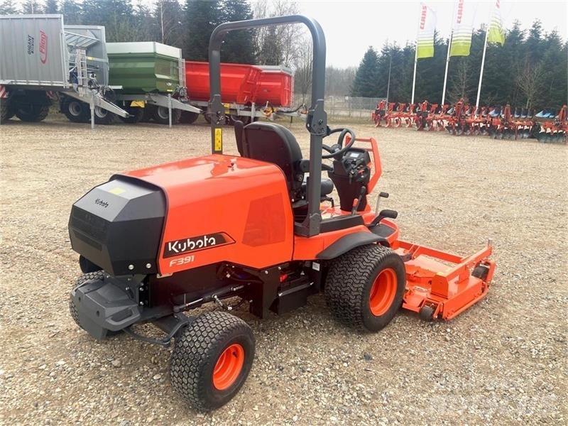 Kubota F-391 Vozila za prevoz delovne opreme