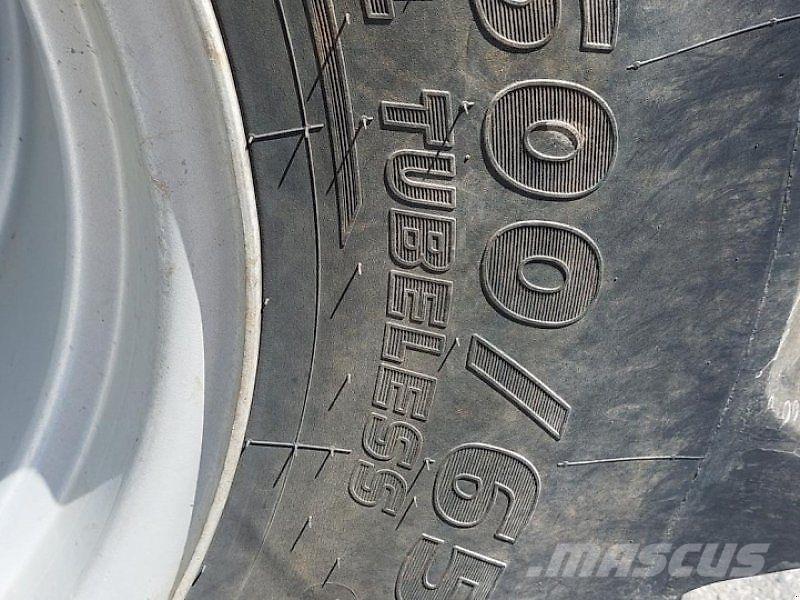 CASE Puma CVX 240 Traktorji