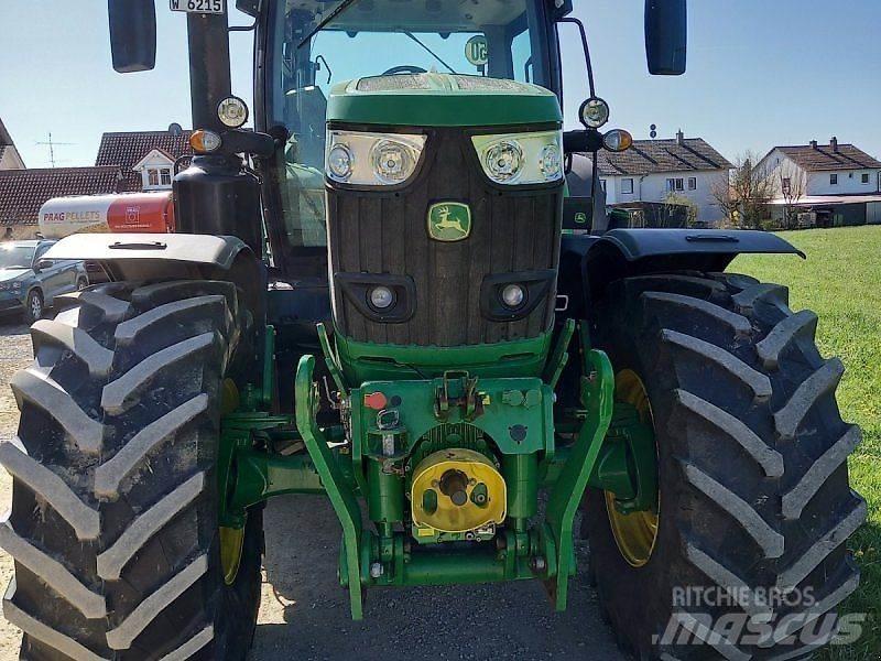 John Deere 6215R Traktorji