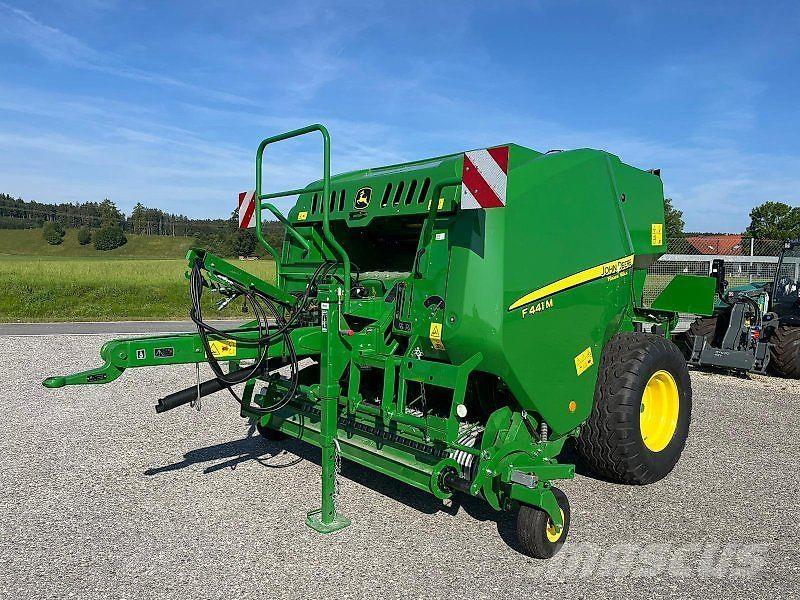 John Deere F441M Kmetijstvo - drugo