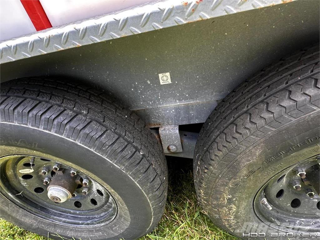 Ditch Witch JT10 Oprema za vodoravno smerno vrtanje