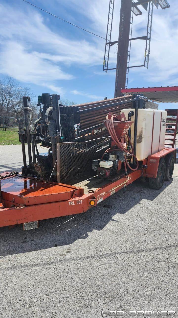 Ditch Witch JT1220 Mach 1 Oprema za vodoravno smerno vrtanje