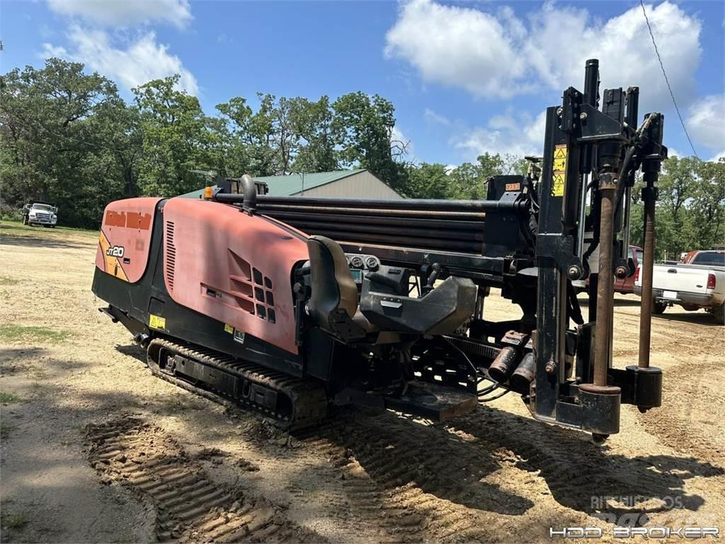 Ditch Witch JT20 Oprema za vodoravno smerno vrtanje