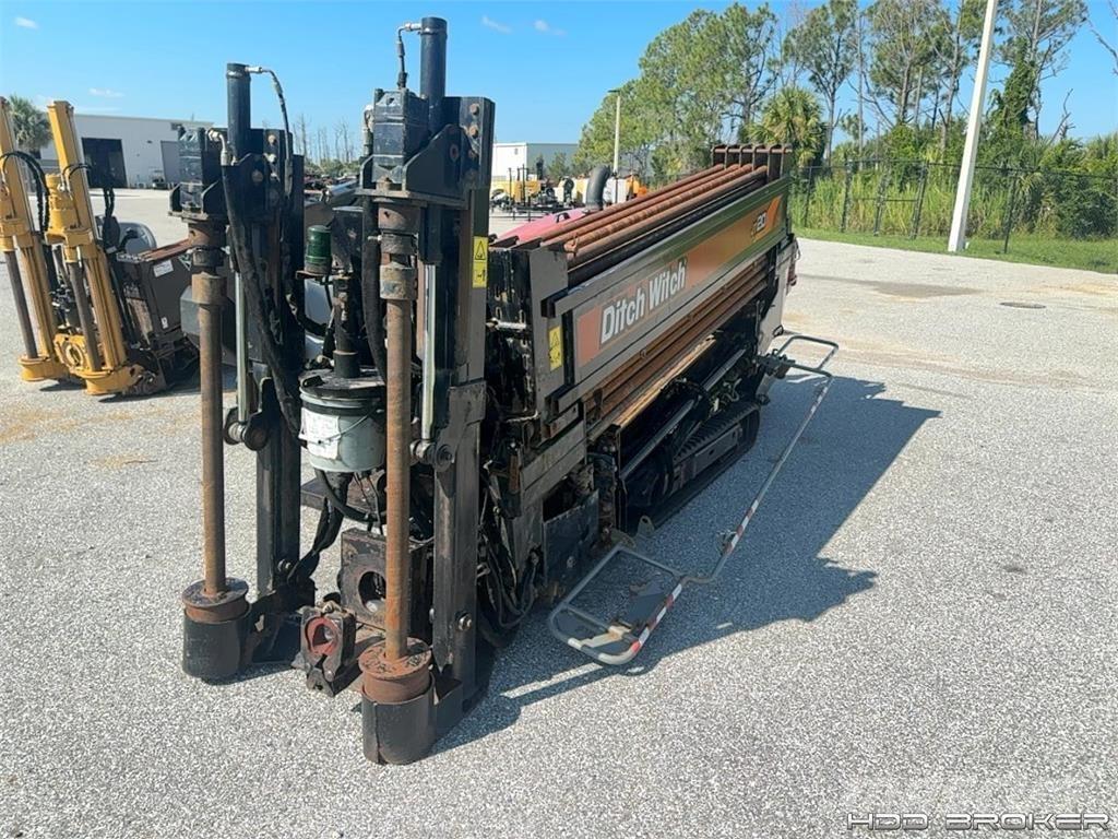 Ditch Witch JT20 Oprema za vodoravno smerno vrtanje