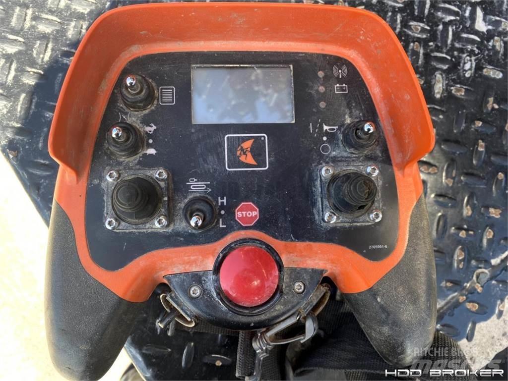 Ditch Witch JT24 Oprema za vodoravno smerno vrtanje