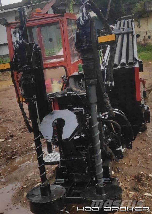 Ditch Witch JT4020 Mach 1 Oprema za vodoravno smerno vrtanje