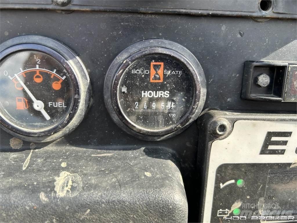Ditch Witch JT922 Oprema za vodoravno smerno vrtanje