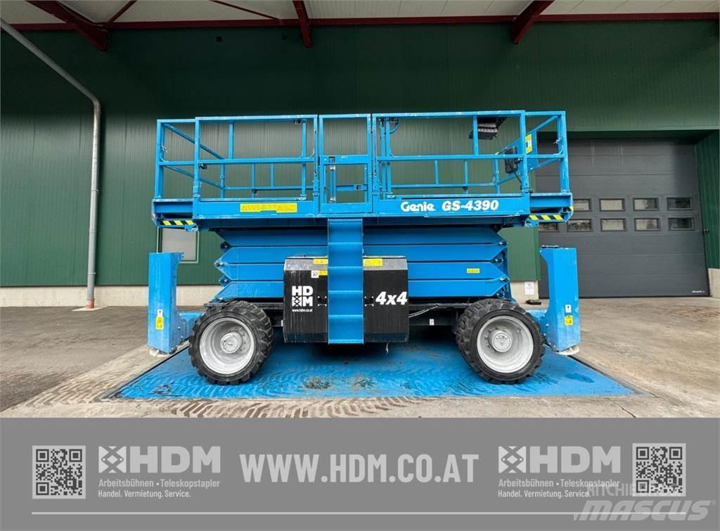 Genie GS-4390RT Škarjaste dvižne ploščadi