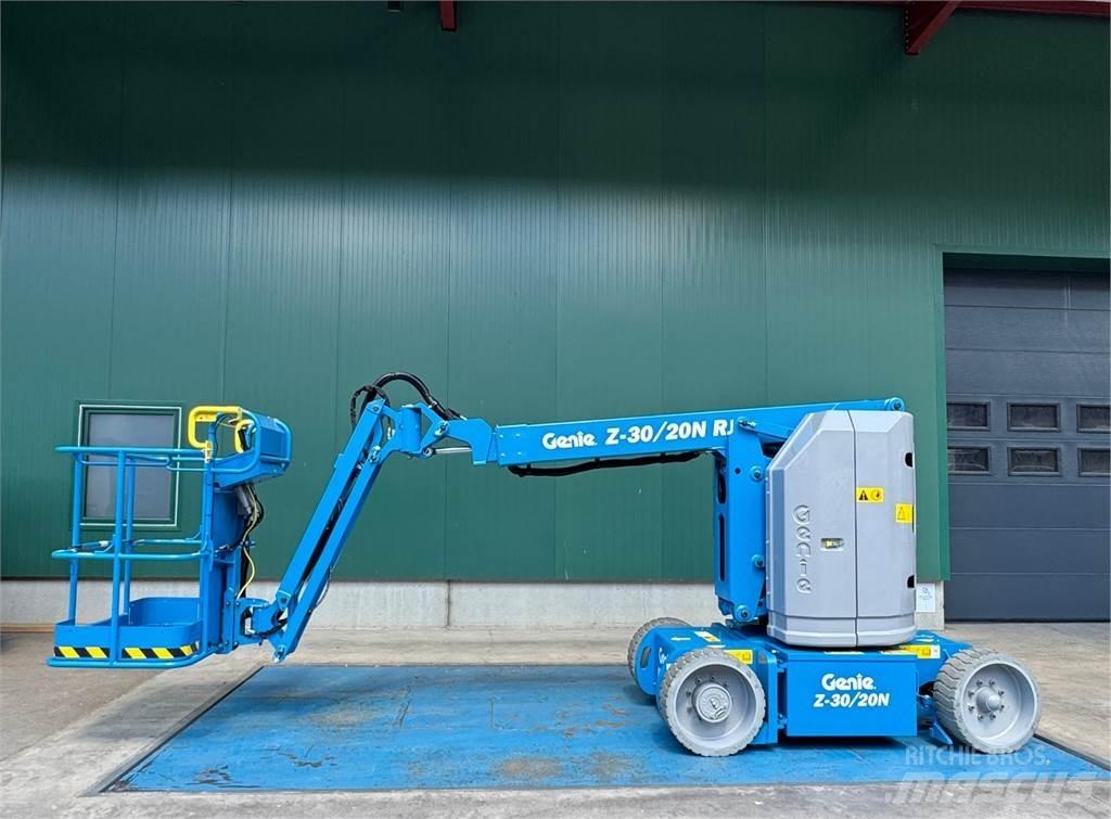 Genie Z-30/20N RJ Zglobne dvižne ploščadi